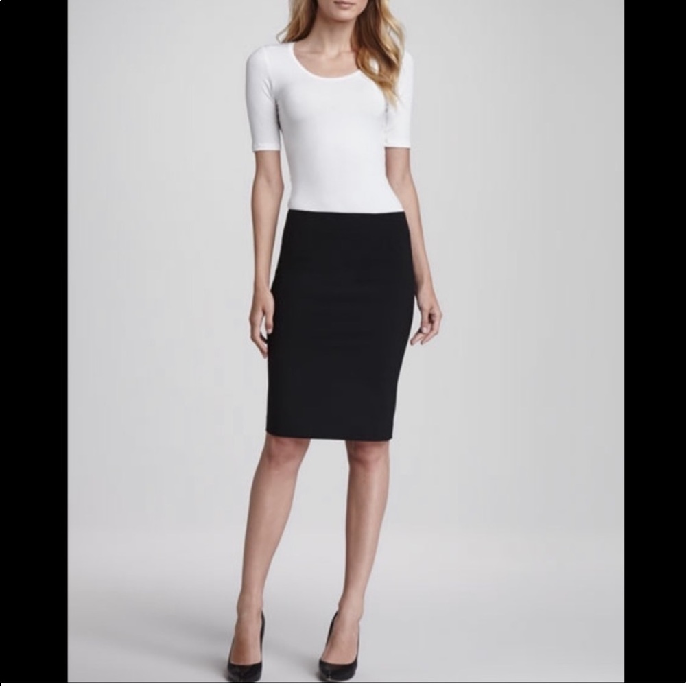 Theory Gilda Pencil Skirt in Black Size 2